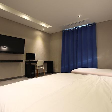 C&B Hotel Ansan Exteriér fotografie