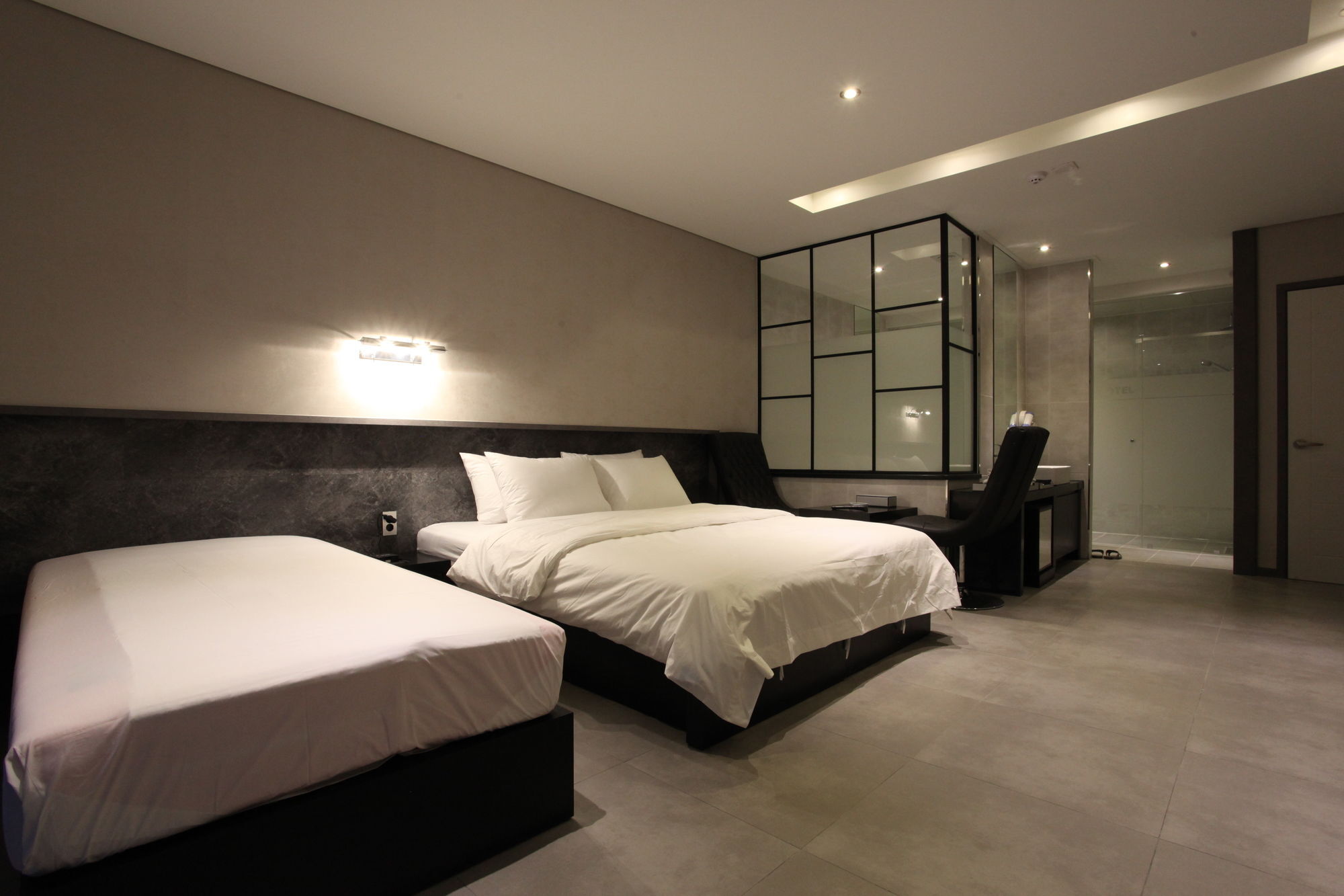 C&B Hotel Ansan Exteriér fotografie